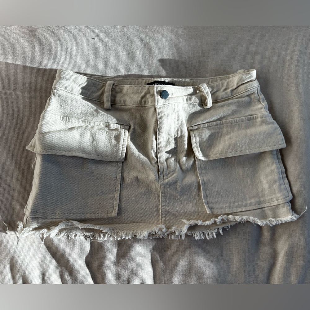 Mini skirt , used once